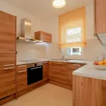 Silvia For 10 People With Infinity Pool And Large Playground Villa Babici